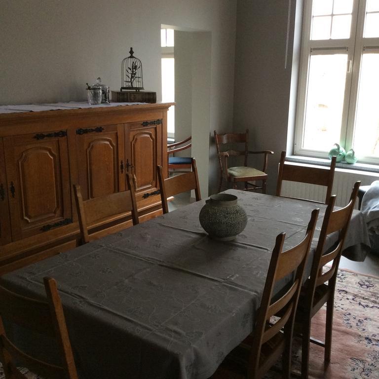 Corversy'S House Ypres Room photo